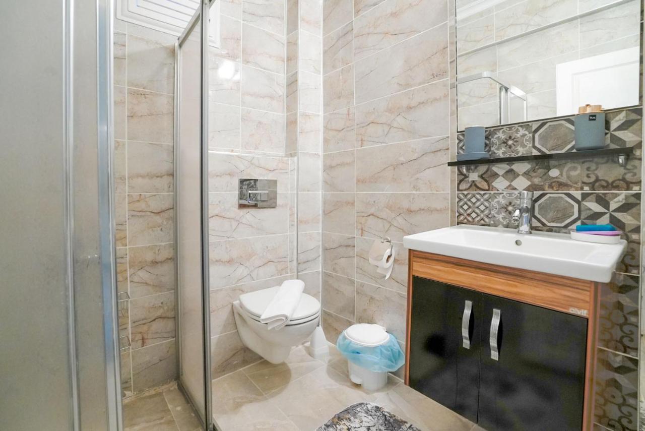 أنطاليا Central And Comfy Flat With Balcony In Muratpasa المظهر الخارجي الصورة